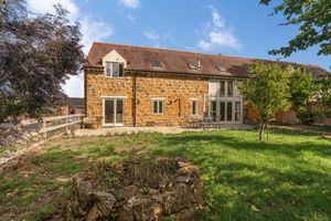 Avon Dassett Road Fenny Compton